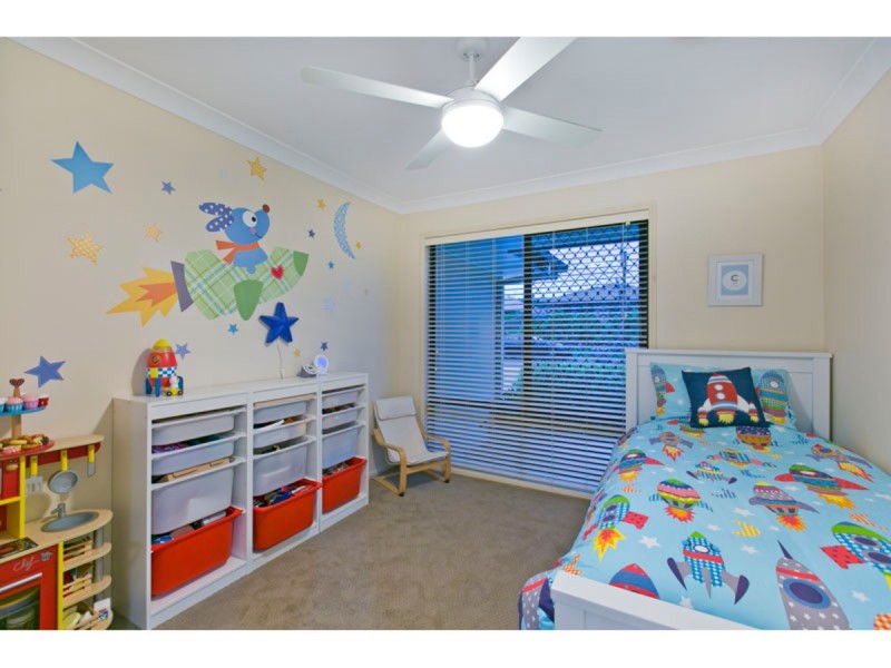 3 Cole Street, Redland Bay QLD 4165