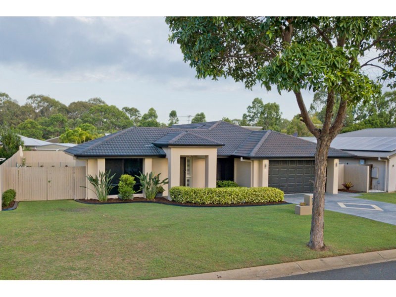 3 Cole Street, Redland Bay QLD 4165