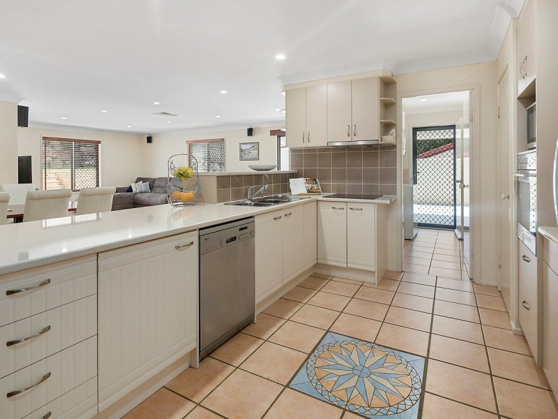 36 Abalone Crescent, Thornlands QLD 4164