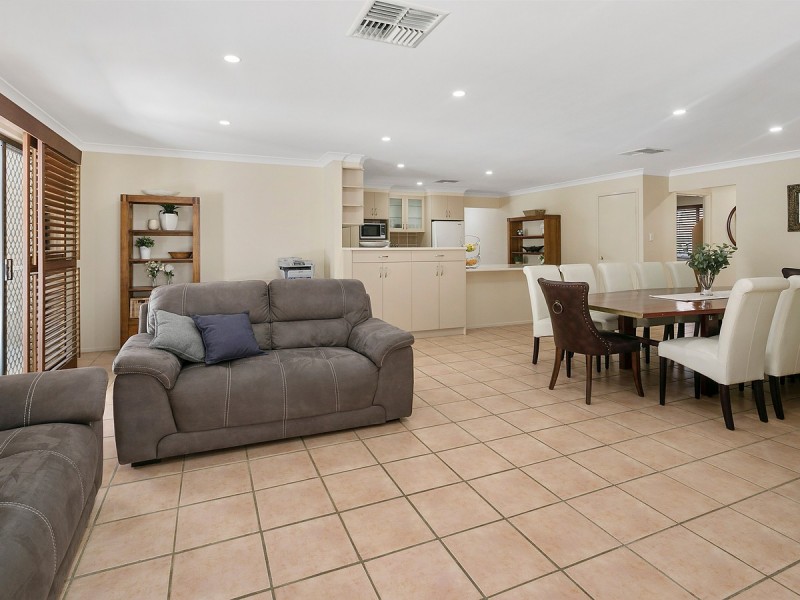 36 Abalone Crescent, Thornlands QLD 4164