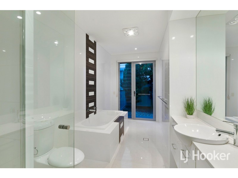 55 George Thorn Drive, Thornlands QLD 4164