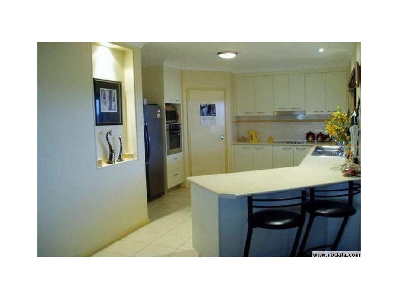 54 Spinnaker Crt, Redland Bay QLD 4165