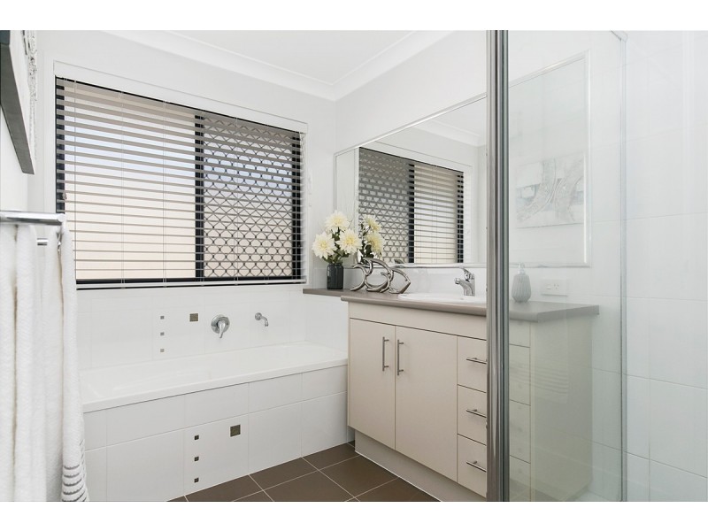 10 Eileen Close, Thornlands QLD 4164