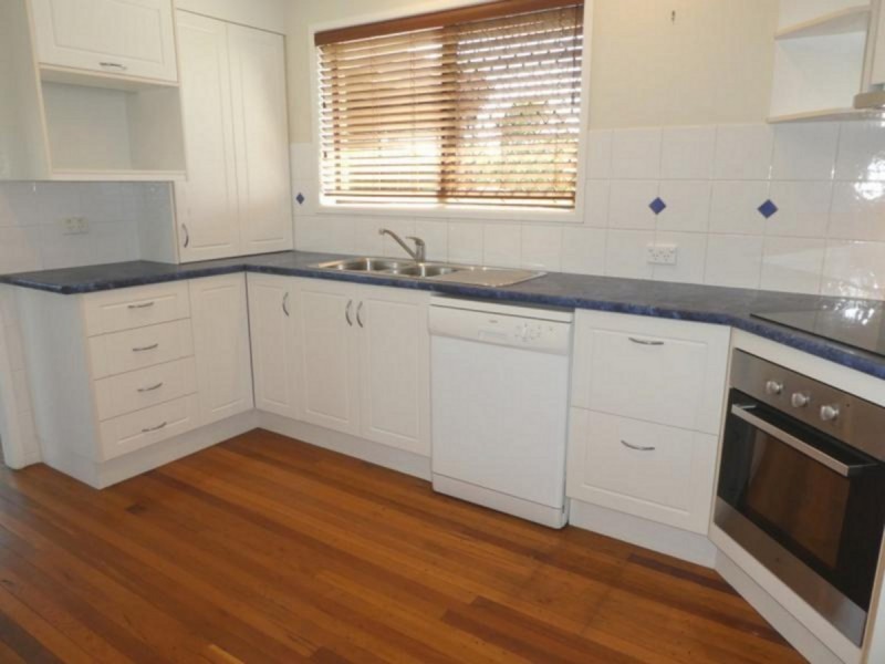 102 Long Street, Cleveland QLD 4163