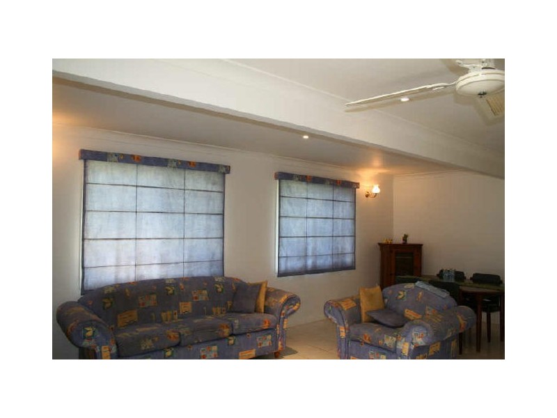 6 Vera Street, Redland Bay QLD 4165