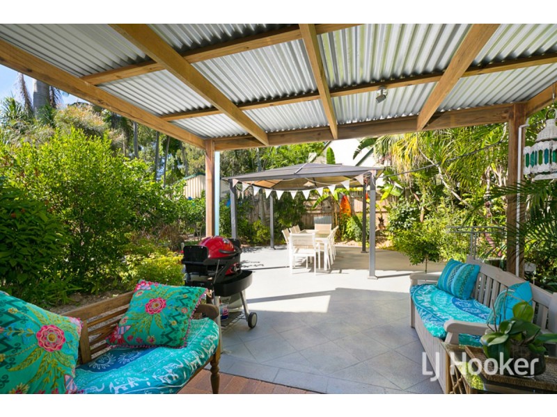 5 Mareela Street, Coochiemudlo Island QLD 4184