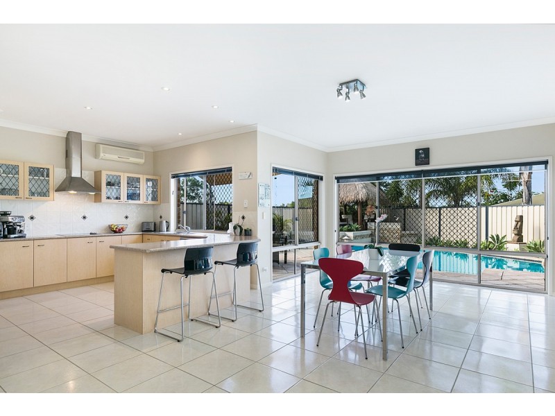 50 Moselle Drive, Thornlands QLD 4164