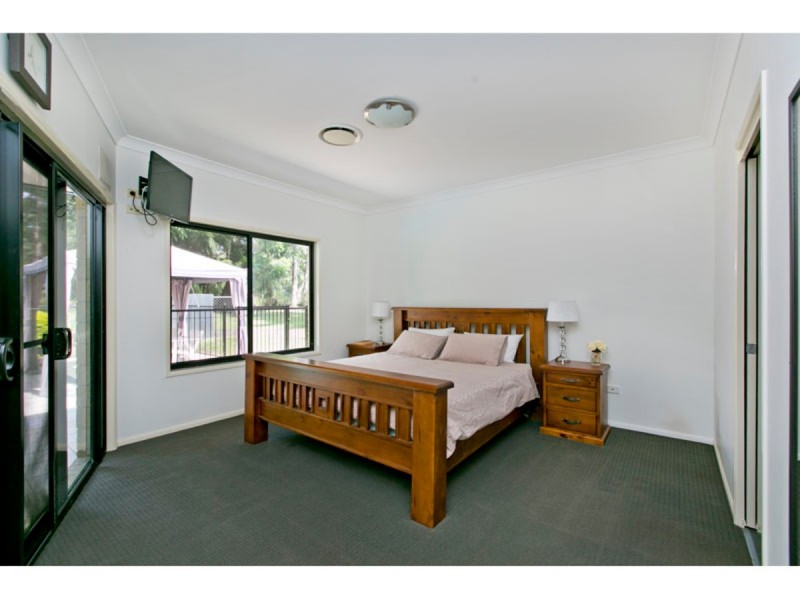 2837 Old Cleveland Road, Chandler QLD 4155