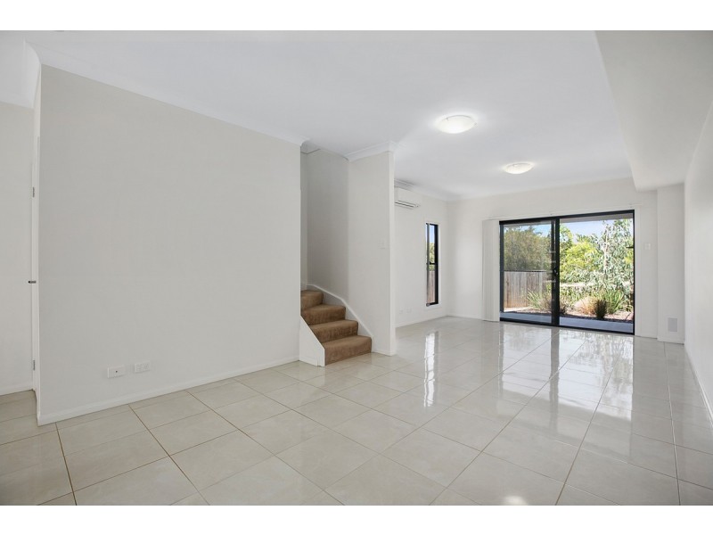10/21-23 Island Street, Cleveland QLD 4163