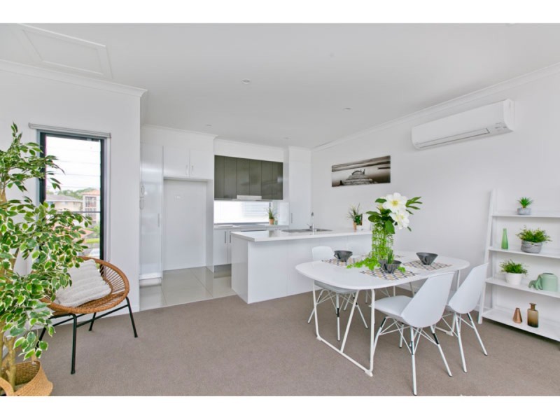 2/25-27 Passage Street, Cleveland QLD 4163