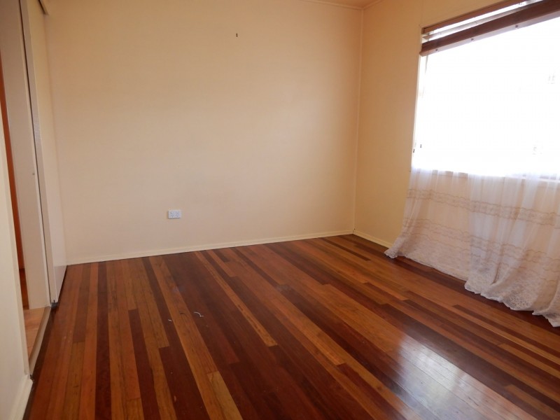 7 Taylor Crescent, Cleveland QLD 4163