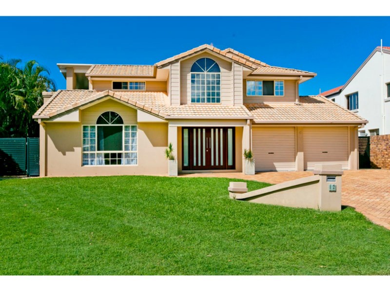 12 Pennant Court, Birkdale QLD 4159