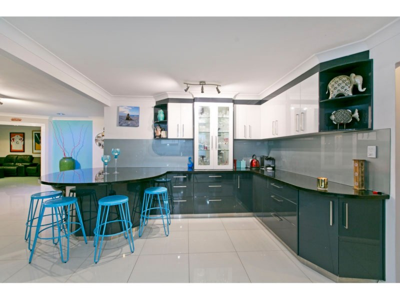 12 Pennant Court, Birkdale QLD 4159