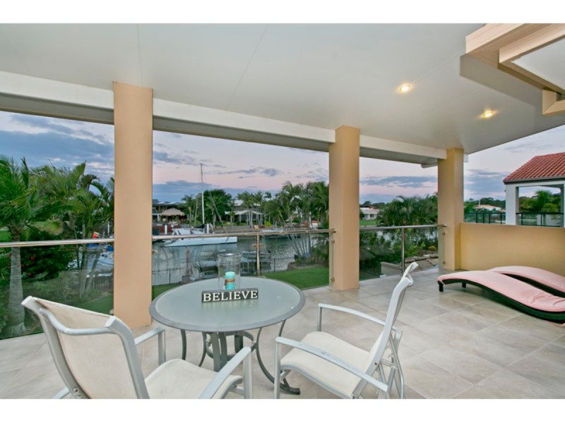 12 Pennant Court, Birkdale QLD 4159