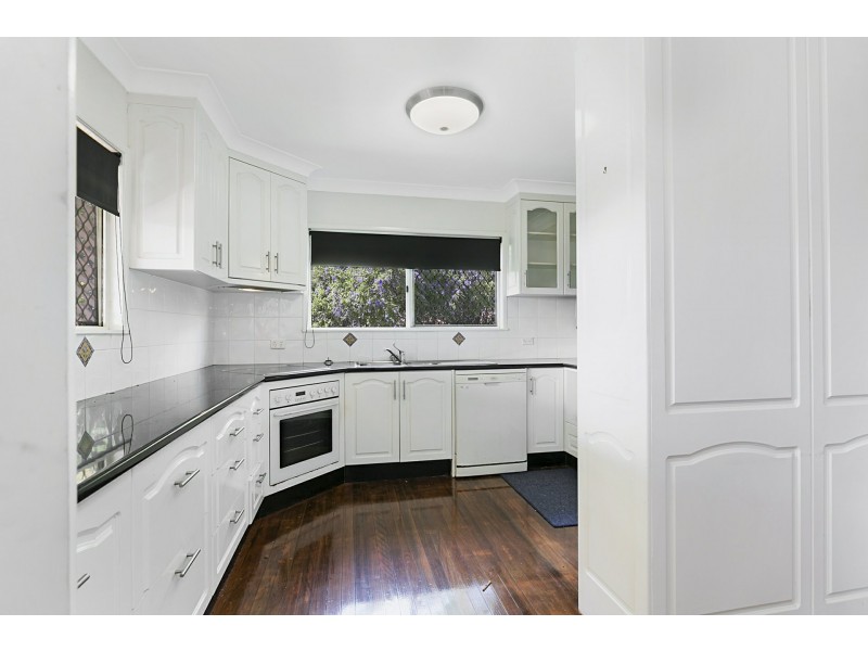 8 Dean Road, Alexandra Hills QLD 4161