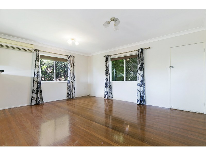 8 Dean Road, Alexandra Hills QLD 4161