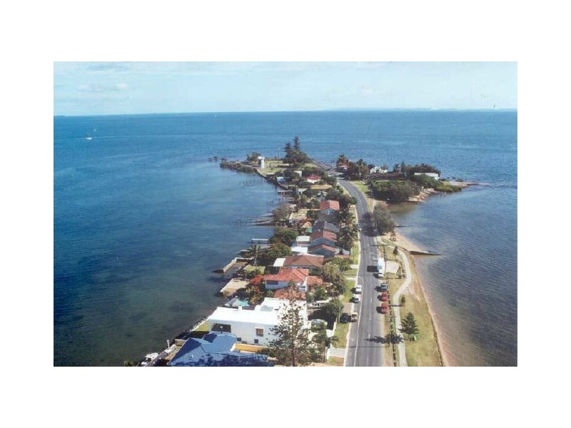 224 Shore Street North, Cleveland QLD 4163