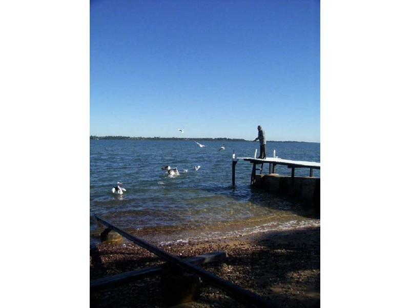 224 Shore Street North, Cleveland QLD 4163