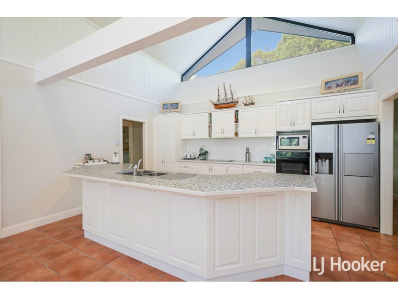 24-26 Capembah Street, Coochiemudlo Island QLD 4184