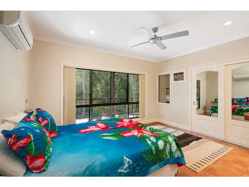 24-26 Capembah Street, Coochiemudlo Island QLD 4184