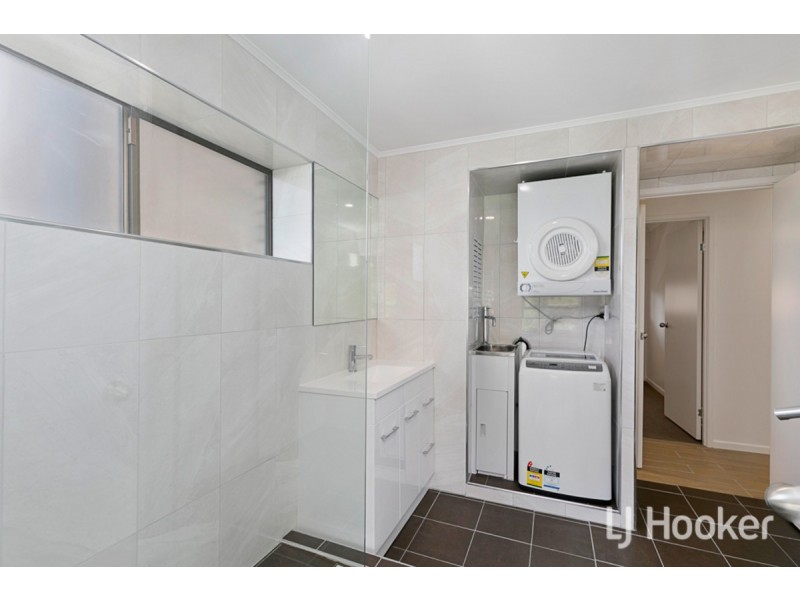 15/11-15 Wharf Street, Cleveland QLD 4163