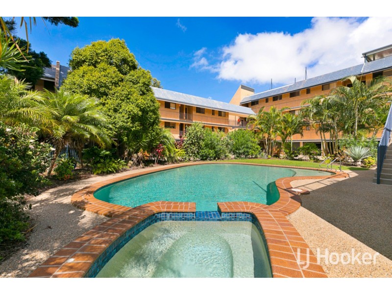15/11-15 Wharf Street, Cleveland QLD 4163
