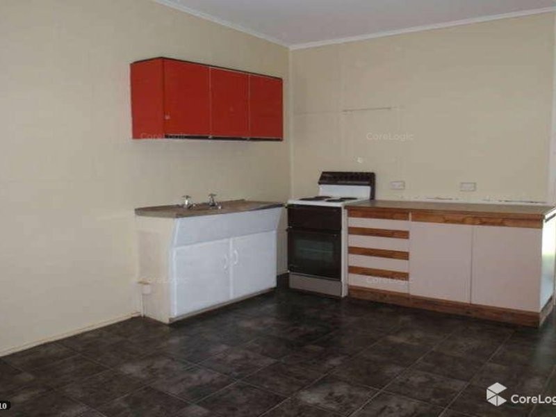 1/12 Pittwin Road, Capalaba QLD 4157