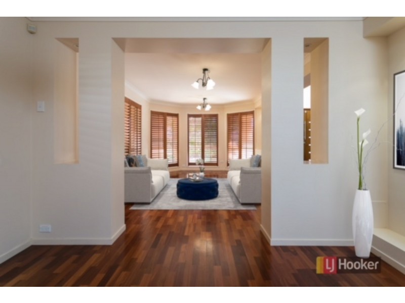 17 Sentinel Court, Raby Bay QLD 4163