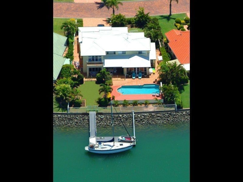 9 Piermont Place, Raby Bay QLD 4163