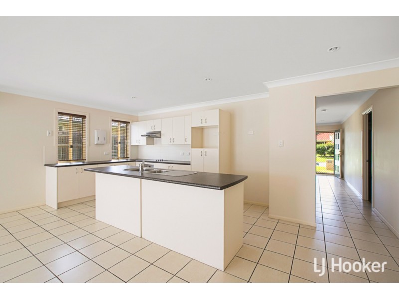 24 Adam Street, Cleveland QLD 4163