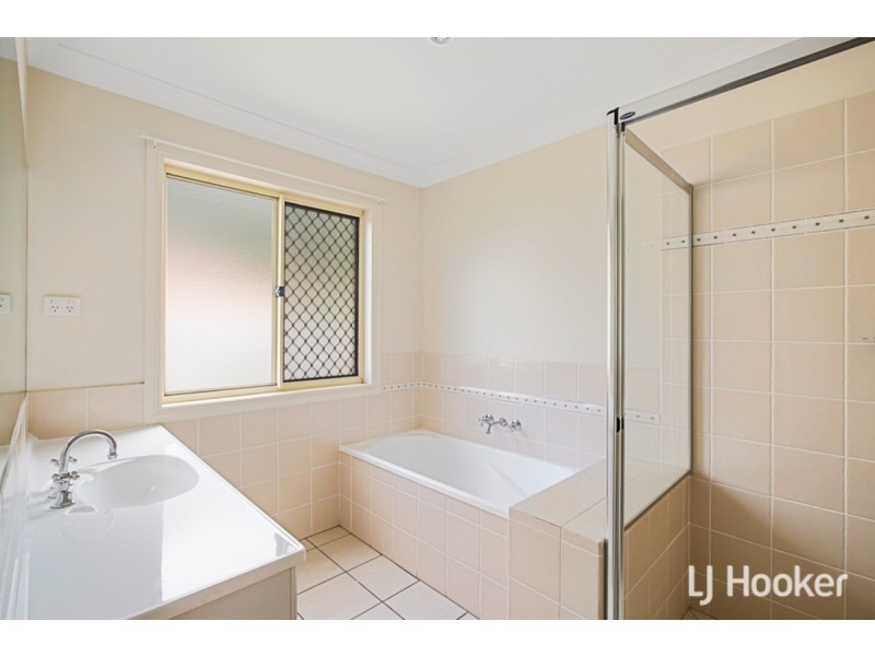 24 Adam Street, Cleveland QLD 4163