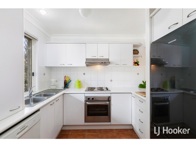 80/333 Colburn Avenue, Victoria Point QLD 4165