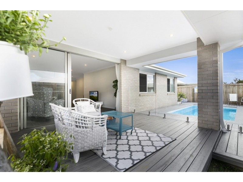 21 Waterline Boulevard, Thornlands QLD 4164