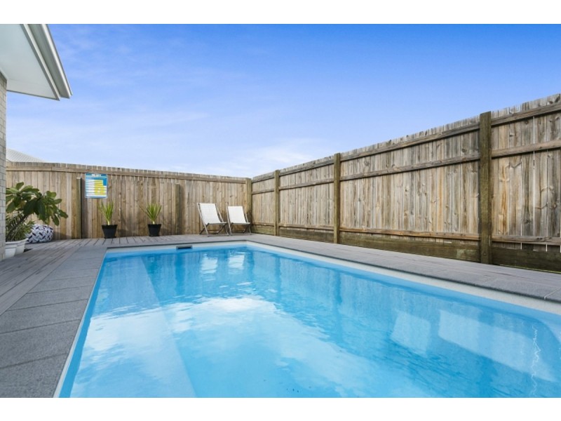 21 Waterline Boulevard, Thornlands QLD 4164