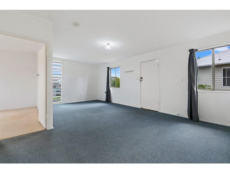 5 Allen Street, Victoria Point QLD 4165