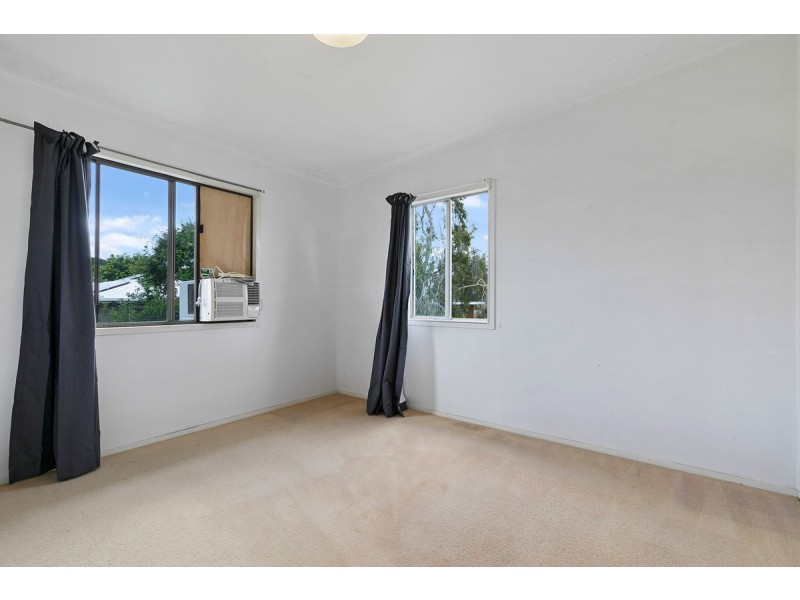 5 Allen Street, Victoria Point QLD 4165