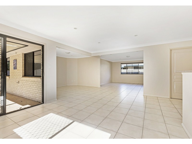 5 Kerder Street, Thornlands QLD 4164