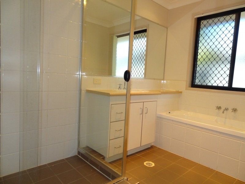 5 Kerder Street, Thornlands QLD 4164