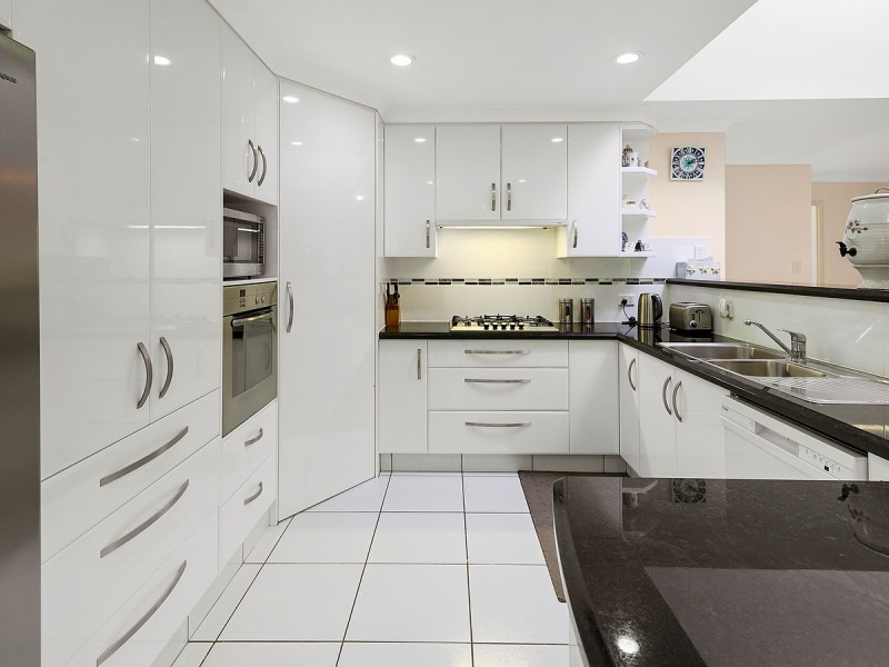 11 Honeyeater Court, Thornlands QLD 4164
