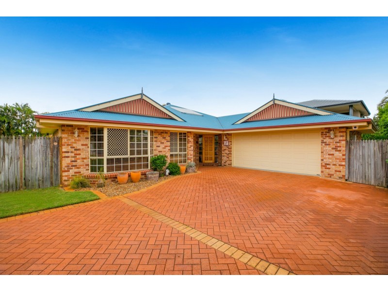 2 Twinspur Court, Victoria Point QLD 4165