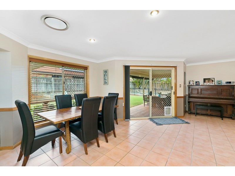 2 Twinspur Court, Victoria Point QLD 4165