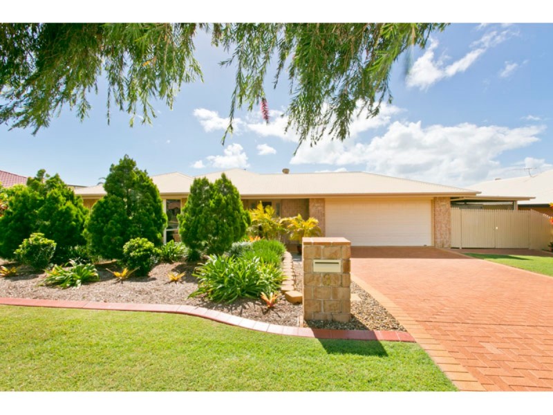 3 Allamanda Place, Ormiston QLD 4160