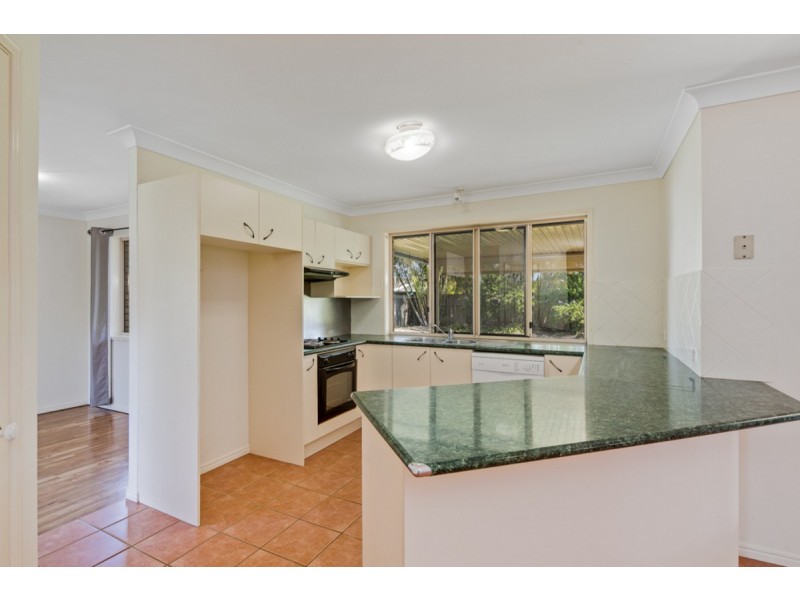 3 Palmerston Place, Victoria Point QLD 4165
