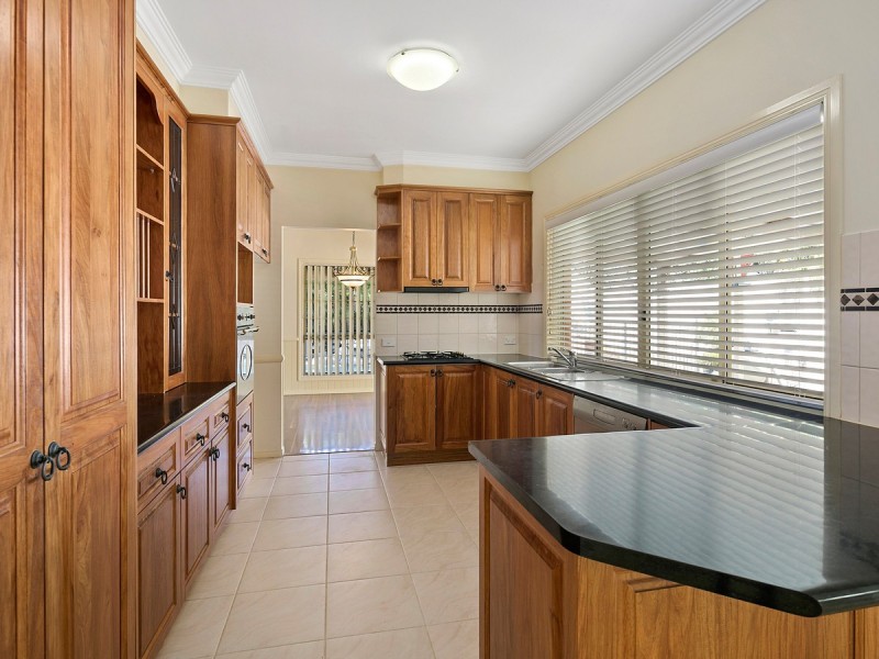 8 Bona Vista Court, Cleveland QLD 4163