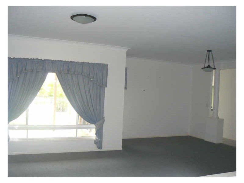 8 Marram Court, Cleveland QLD 4163