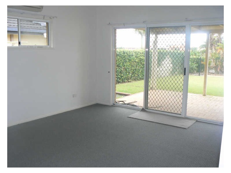 8 Marram Court, Cleveland QLD 4163