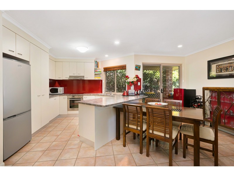 9 Bauhinia Street, Birkdale QLD 4159