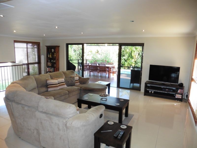 60 Starkey Street, Wellington Point QLD 4160