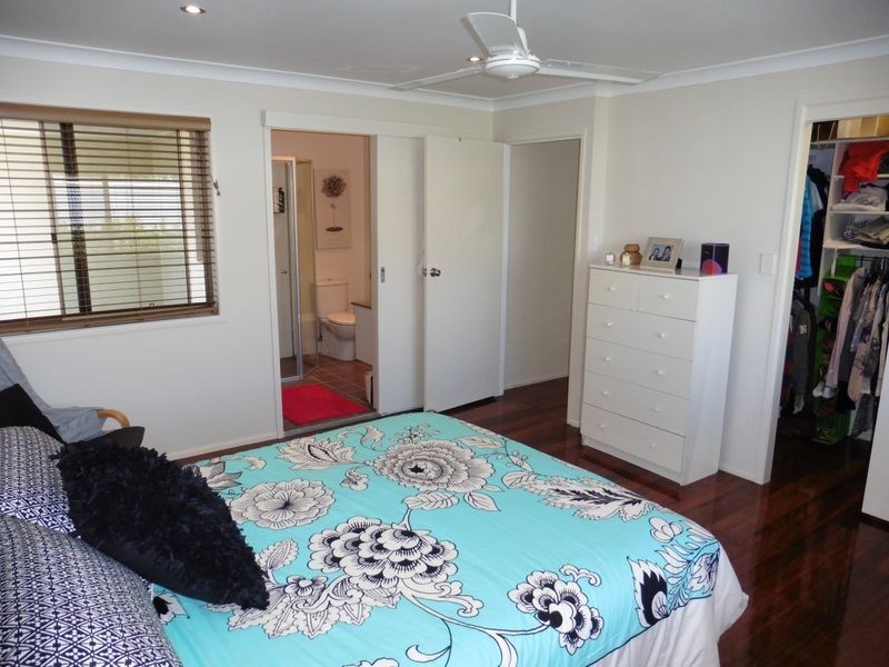 60 Starkey Street, Wellington Point QLD 4160