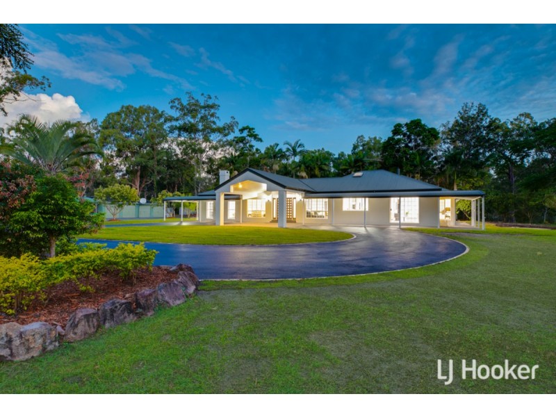 74 Solway Crescent, Carbrook QLD 4130